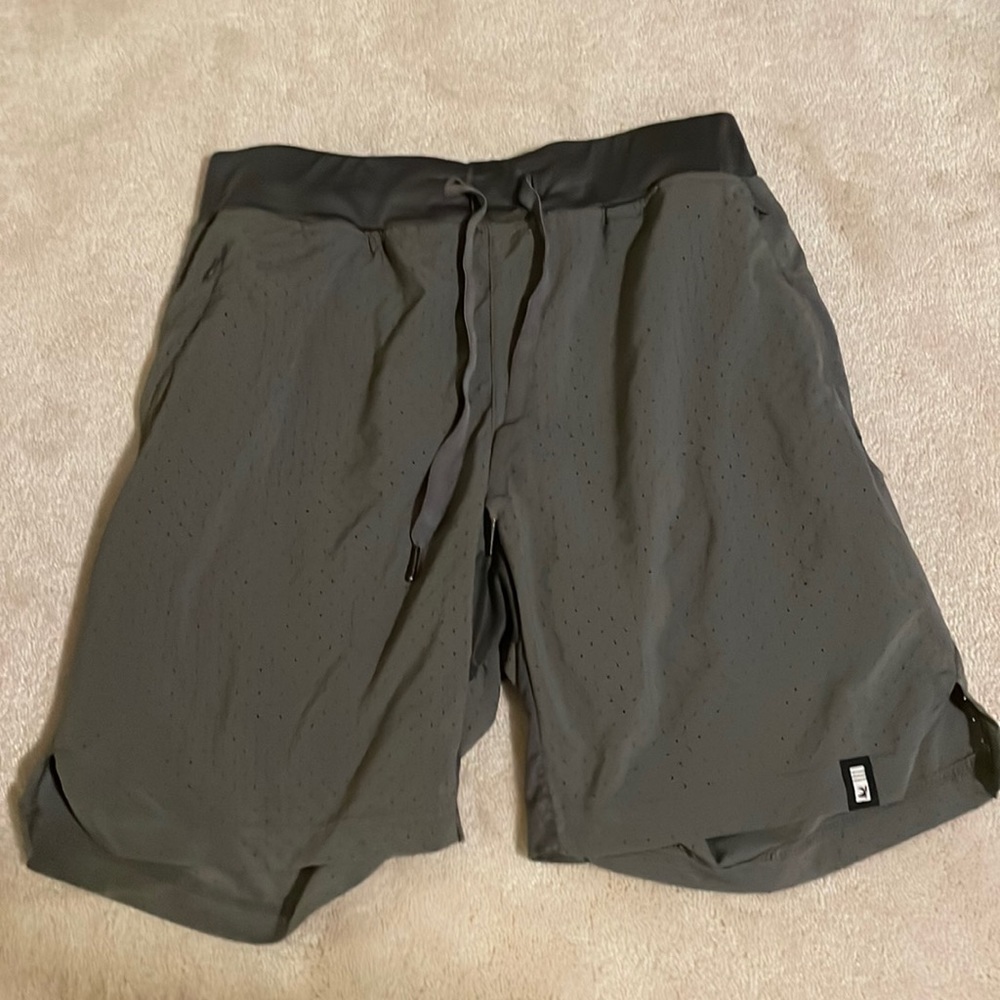 KODIAK COOLING SHORT: SMOKE GREY
